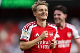 "Nhạc trưởng" Odegaard hồi sinh, Arteta tìm ra "công thức" mới cho Arsenal