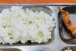 Hà Nội: Bữa ăn bán trú của học sinh lèo tèo, lãnh đạo xã nói gì?
