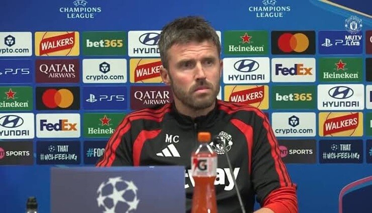 Carrick nói lý do Luke Shaw bỏ tập, tuyên bố không ngán đối thủ nào ở Cúp C1 - 1