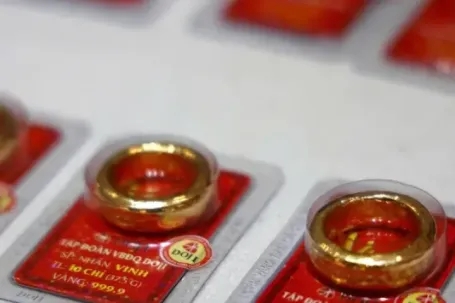 Giá vàng hôm nay (9/9): Đồng loạt giảm mạnh