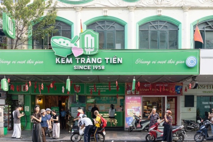 Ai là chủ của kem Tràng Tiền?