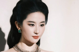 Lưu Diệc Phi cắt hình Hồ Ngọc Hà khỏi ảnh chụp chung: Không chỉ là ồn ào showbiz Việt