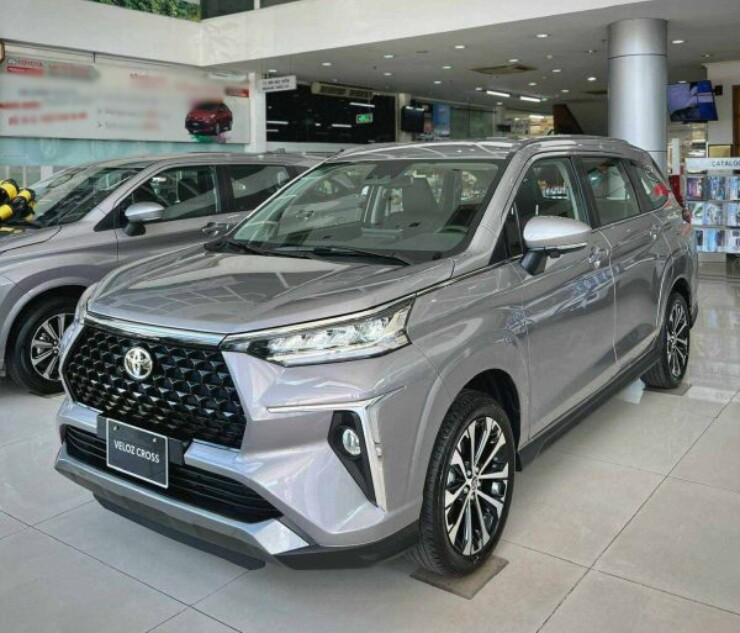 Cần mua MPV gia đình, nên chọn Honda BR-V hay Toyota Veloz Cross? - 2