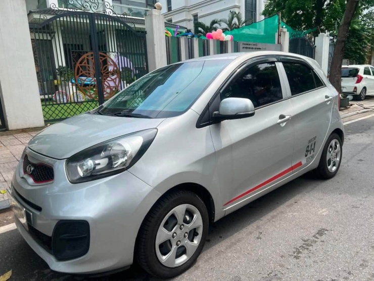 Kia Morning 2015 giá 105 triệu đồng. Ảnh: Phạm Hoài