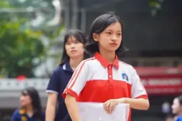 Bỏ thi tuyển sinh lớp 10: Đừng để áp lực đổi tên