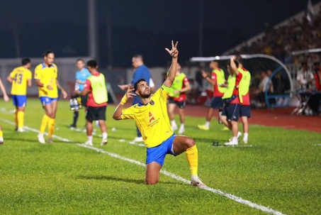 Video bóng đá Bắc Ninh - Công an TP.HCM: Bùng nổ cú vô-lê, địa chấn lịch sử (V-League)