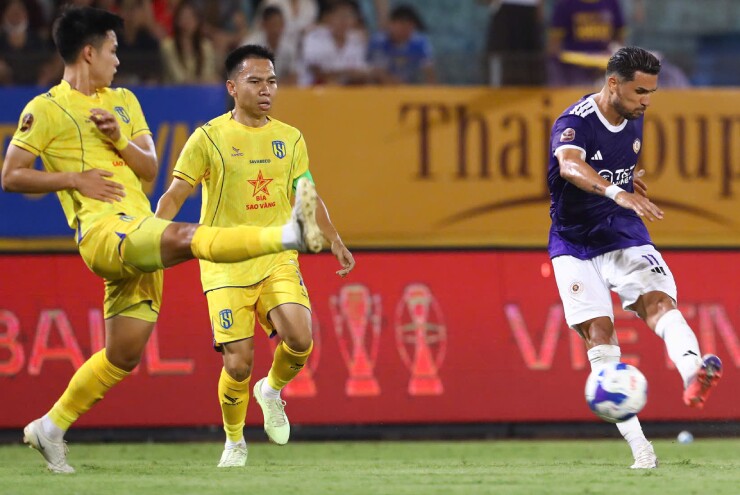 Video bóng đá Hà Nội - SLNA: Hàng thủ thảm họa, ác mộng ở Hàng Đẫy (V-League)