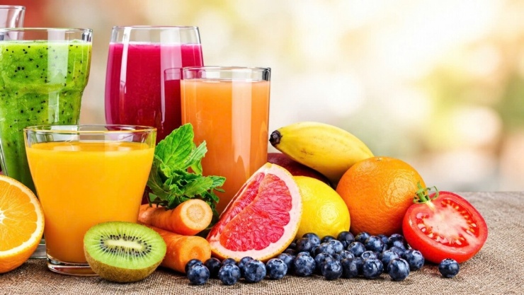 Dưới đây là 5 lý do vì sao bạn nên ưu tiên ăn trái cây tươi thay vì uống nước ép.