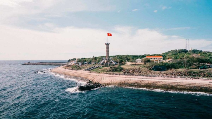 Cồn Cỏ - đảo anh hùng một thời nhìn từ trên cao - 2
