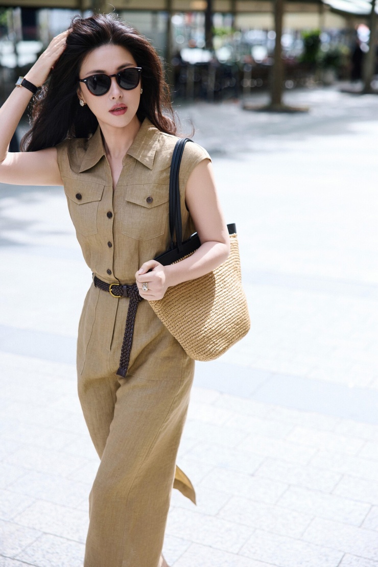 Thời trang dạo phố của 'sao đẹp nhất Trung Quốc' - 6