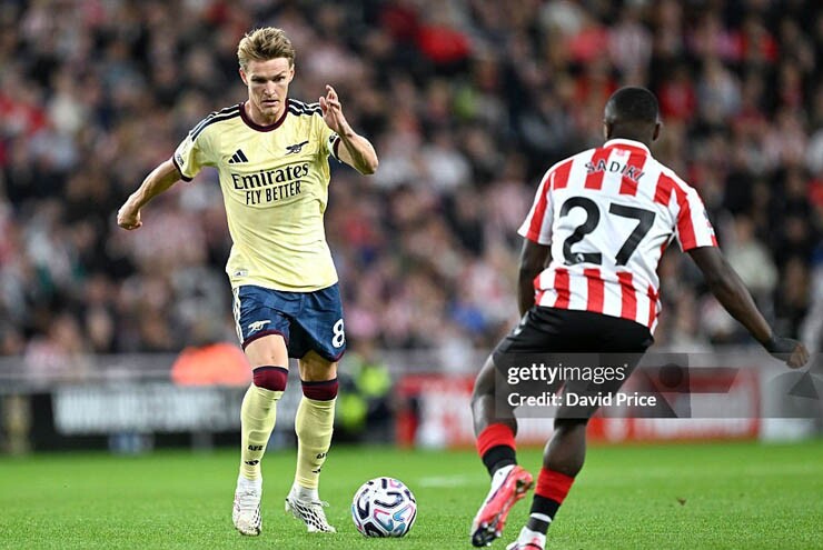 Trực tiếp bóng đá Sunderland - Arsenal: Guimaraes ghi siêu phẩm mở điểm, Raya cản phạt đền (Ngoại hạng Anh)
