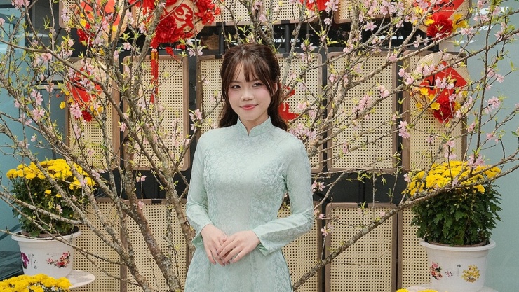 Phương Linh chọn con đường tiếp tục nghiên cứu để trở thành giảng viên tương lai (Ảnh: VNCC)