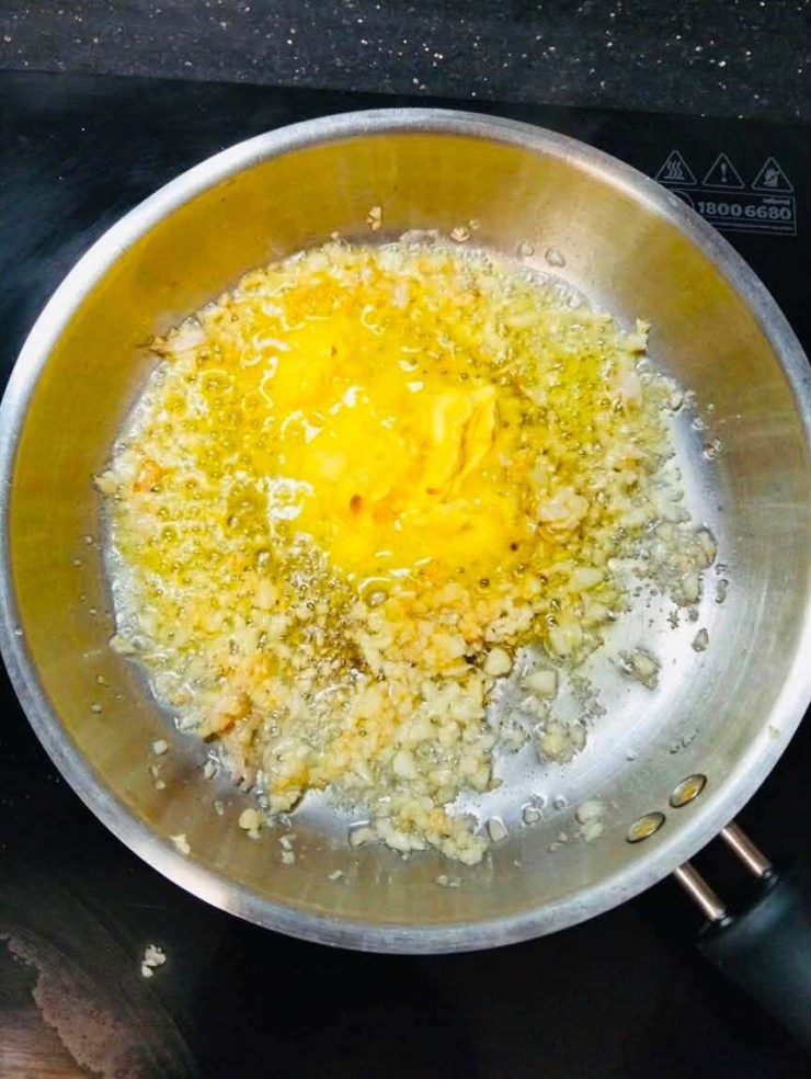 Loại thịt ít chất béo, có protein ngang với sữa, giàu canxi, làm món này thơm béo đậm đà - 3