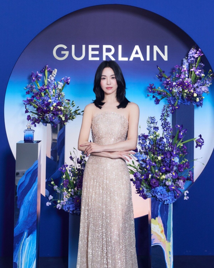 Song Hye Kyo dự tiệc của Guerlain. Video: X