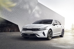 Giá xe KIA K5 cập nhật tháng 9/2026, ưu đãi 10 triệu đồng
