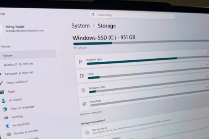 Cách giải phóng hàng chục GB dung lượng trên máy tính Windows