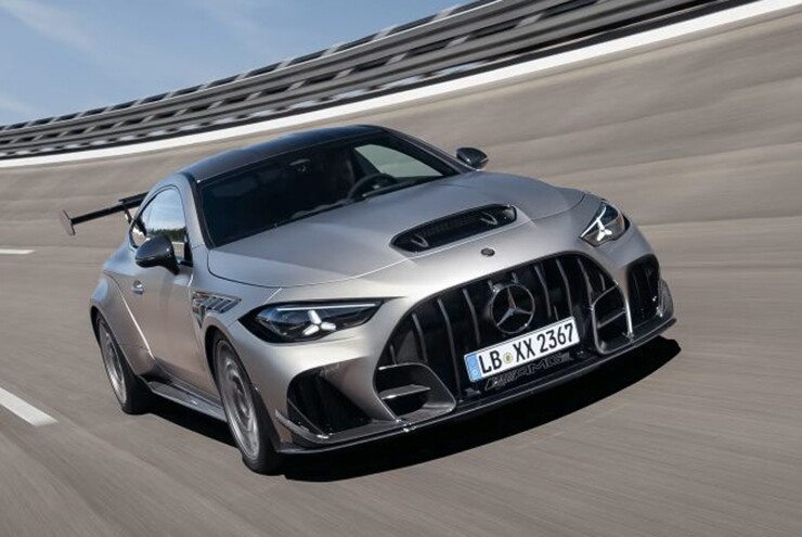 Mercedes-AMG đưa động cơ V8 trở lại dòng CLE