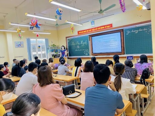 Theo hướng chỉnh sửa, Ban đại diện cha mẹ học sinh không trực tiếp vận động, thu, tiếp nhận hoặc quản lý tiền hỗ trợ. (Ảnh mimh họa)