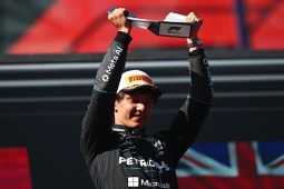Đua xe F1, Spanish GP: Antonelli đánh bại 2 nhà vô địch để chiến thắng tại Madring
