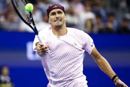Zverev tung tuyệt kĩ khiến "Quái thú" Shelton tê liệt, phải dâng cúp US Open