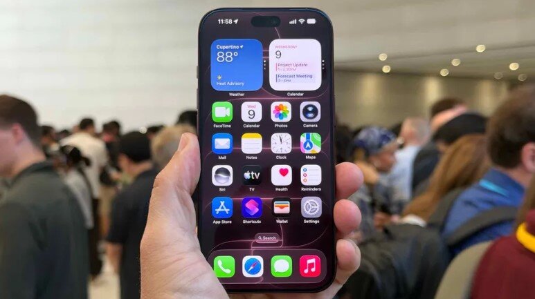 iPhone 18 Pro Max có Dynamic Island nhỏ hơn.
