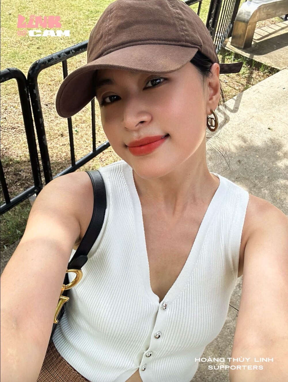 Không tin nổi sắc vóc Hoàng Thuỳ Linh ở tuổi 38 - 9