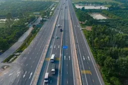 Đề xuất làm cao tốc 10 làn xe kết nối sân bay Gia Bình