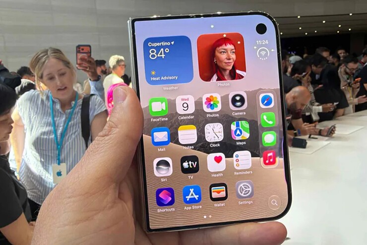 iPhone Duo là mẫu smartphone gập đầu tiên của Apple.