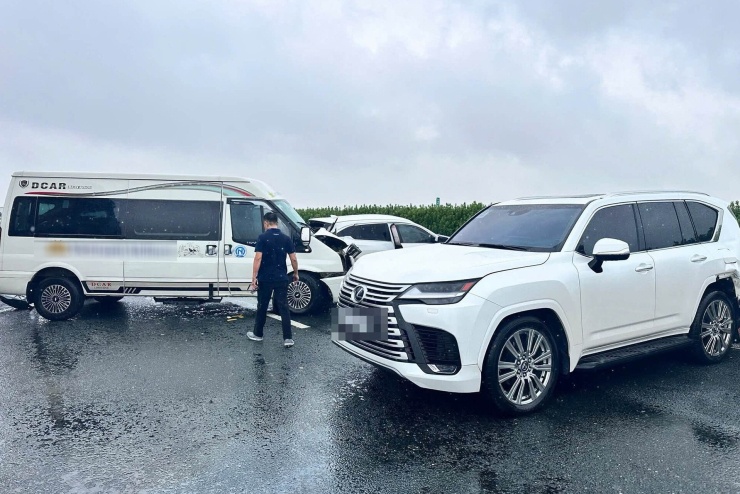 Hiện trường vụ tai nạn. Ảnh: Cục CSGT