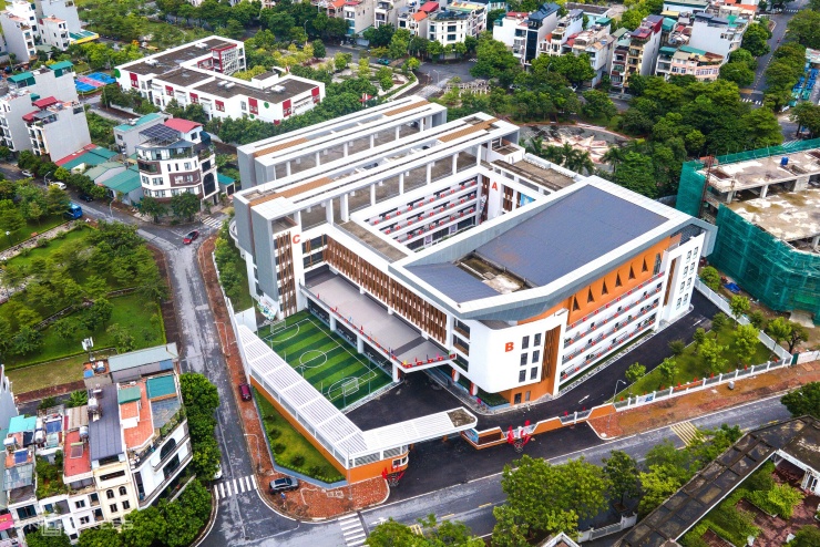 Trường công ở Hà Nội có giường tầng, phòng ngủ trưa cho học sinh - 1