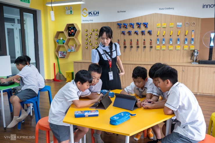 Trường công ở Hà Nội có giường tầng, phòng ngủ trưa cho học sinh - 6