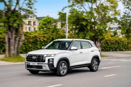 Creta dẫn đầu doanh số Hyundai tháng 8, chỉ hơn Tucson 2 xe