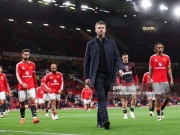 MU dẫn 2-0 rồi thua ngược 2-3: Thầy trò Carrick lập "kỷ lục" tồi tệ nhất trong 50 năm