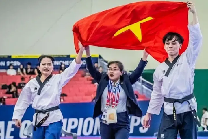 Đội tuyển taekwondo Việt Nam giành HCV thế giới
