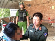 Câu nói của Trưởng Công an xã khiến người phụ nữ bỏ ý định nhảy cầu tự tử
