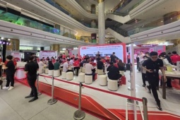 CellphoneS: iPhone 18 Pro và Pro Max chính thức mở bán cháy hàng chỉ trong 2 tiếng