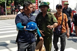 Tìm thấy thi thể nghi là nam sinh mất tích khi đi qua đường ngập ở Hà Nội