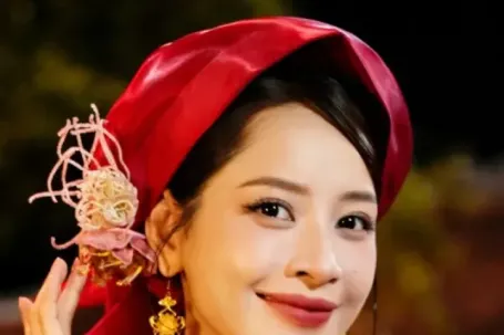 Chi Pu đụng độ Kỳ Duyên