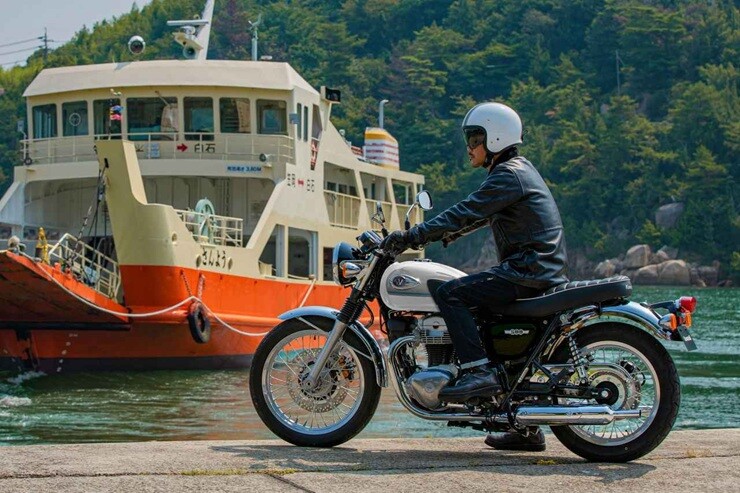 Kawasaki W800 2027: Thiết kế cổ điển, trang bị hiện đại - 3