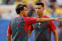 Tin mới nhất bóng đá sáng 19/9: HLV Bồ Đào Nha muốn Felix đá vị trí của Ronaldo