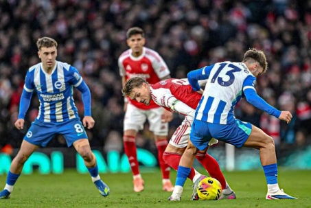 Trực tiếp bóng đá Brighton - Arsenal: "Pháo thủ" có 2 sự thay đổi (Ngoại hạng Anh)