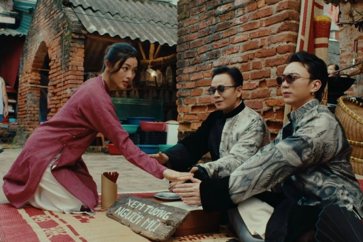 Lan Thy trong trích đoạn MV Mục hạ vô nhân. Video: Êkíp cung cấp