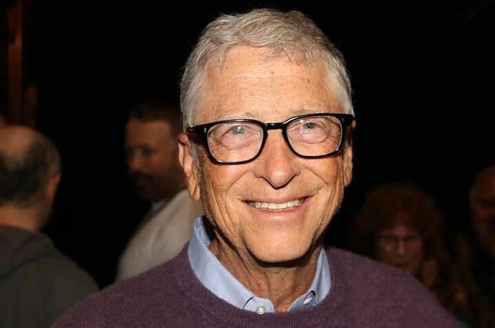 Nhà sáng lập Microsoft, Bill Gates hiện sở hữu khối tài sản ròng 114,8 tỷ USD, giàu thứ 17 thế giới. Tỷ phú công nghệ này nổi tiếng với việc sống tại dinh thự trị giá 127 triệu USD. (Ảnh: Getty Imgae)