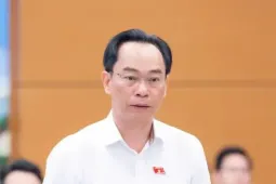 Bộ trưởng Giáo dục nói gì về bỏ cộng điểm chứng chỉ ngoại ngữ?