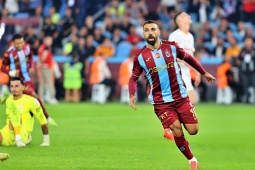 Salah lập hat-trick "nhấn chìm" đội đương kim vô địch Thổ Nhĩ Kỳ