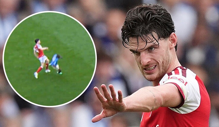 Declan Rice may mắn thoát thẻ đỏ