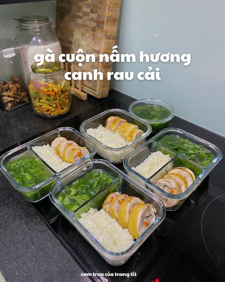 Gen Z nấu bữa trưa đa dạng món Âu - Á cho bạn cùng nhà - 7