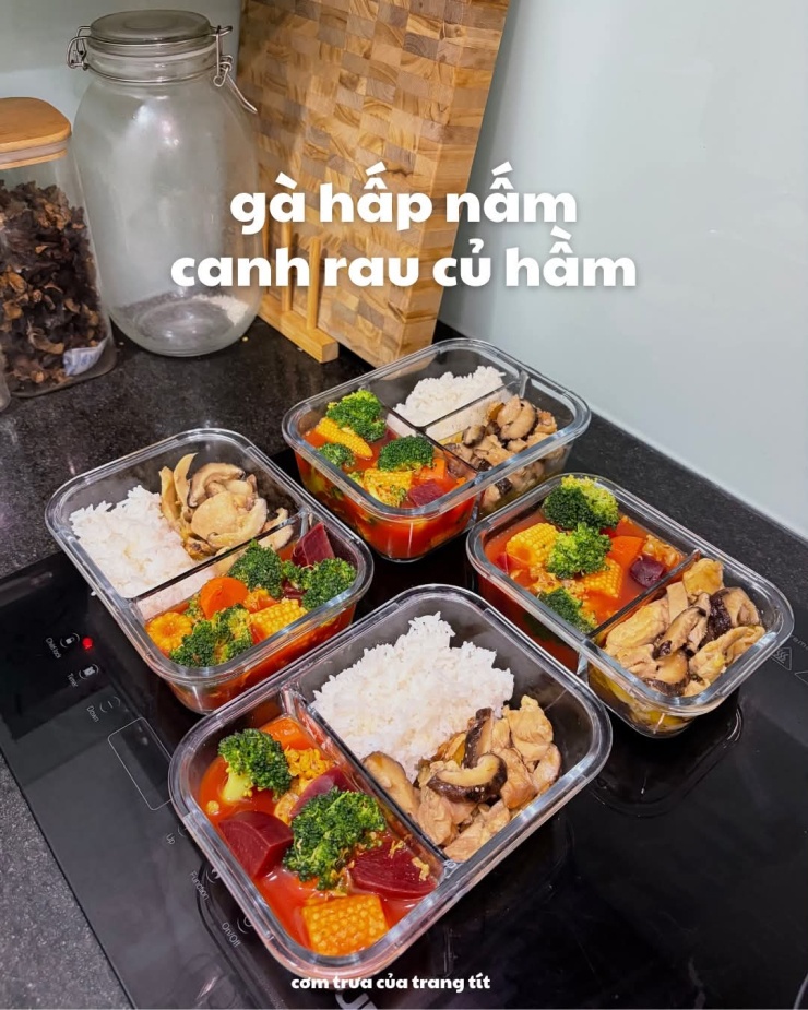 Gen Z nấu bữa trưa đa dạng món Âu - Á cho bạn cùng nhà - 11