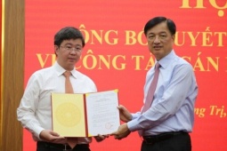 Ông Bùi Hoàng Phương được giới thiệu để bầu Chủ tịch UBND tỉnh Quảng Trị