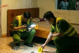 Người đàn ông tử vong trong phòng riêng, trên cổ có vết lạ